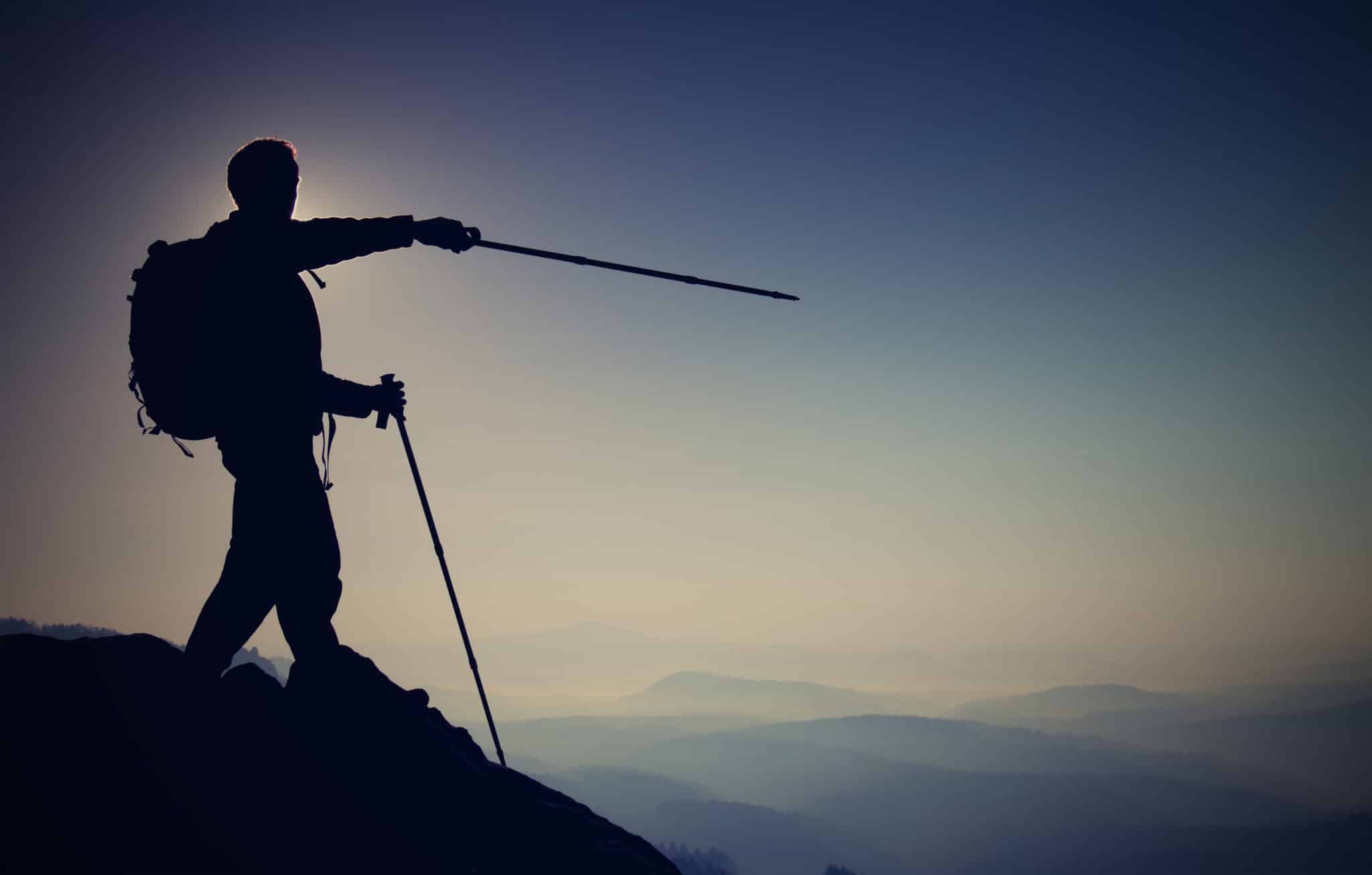 Destination and location. Guide book. Треккинг хайкинг. Путешествия картинки. Guide woman.